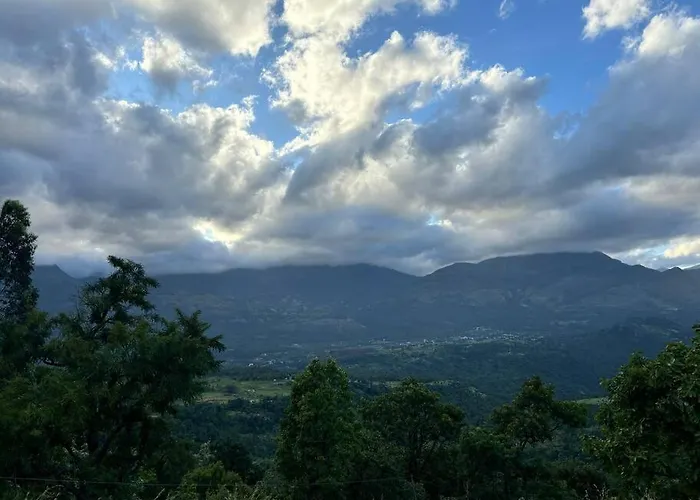 Beautiful A Frame At Kanthalloor
