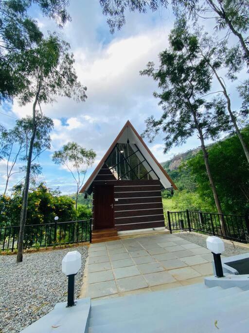 Villa Beautiful A Frame At Kanthalloor